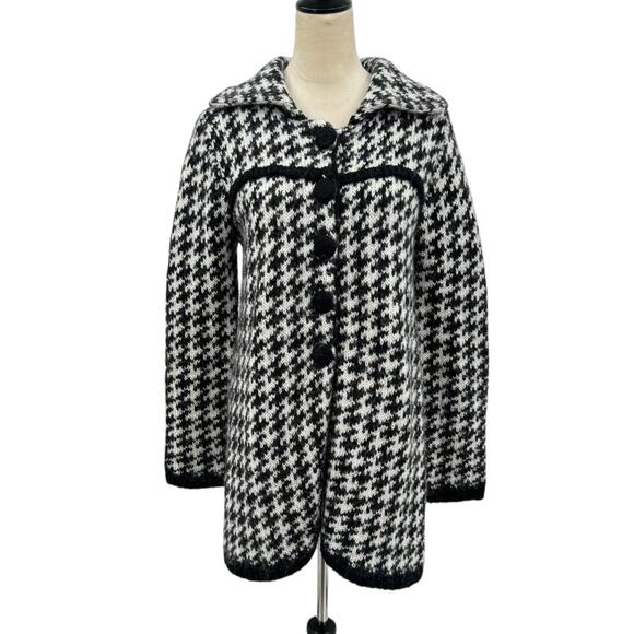 Carducci Sweaters - Carducci Black & White Houndstooth Wool & Mohair Blend Knit Cardigan Sweater